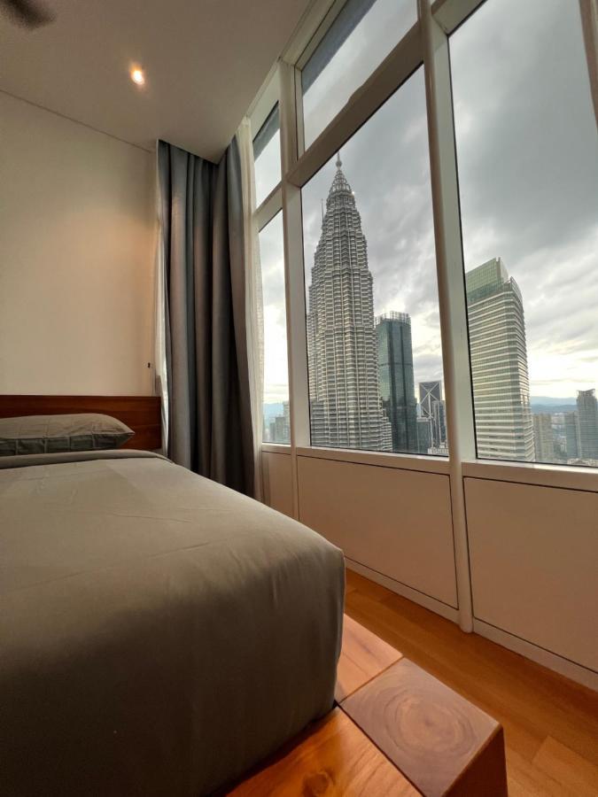 Sky Suites Klcc By Pnut Kuala Lumpur Exterior foto